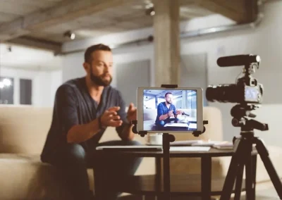 The Earned Media Model Has Changed: How Brand Leaders Can Work Smoothly With Influencers